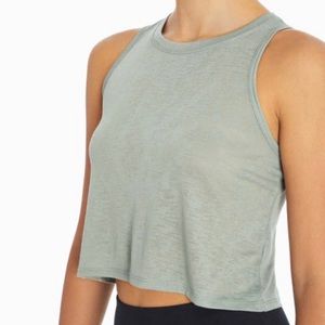 Balance Collection Essential Tank Size L